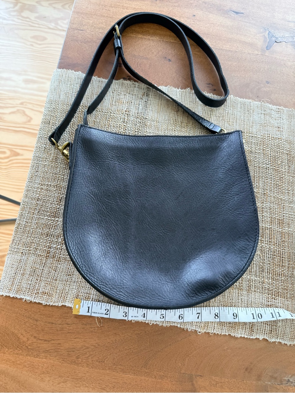 Madewell Black Leather Crescent Saddle Crossbody